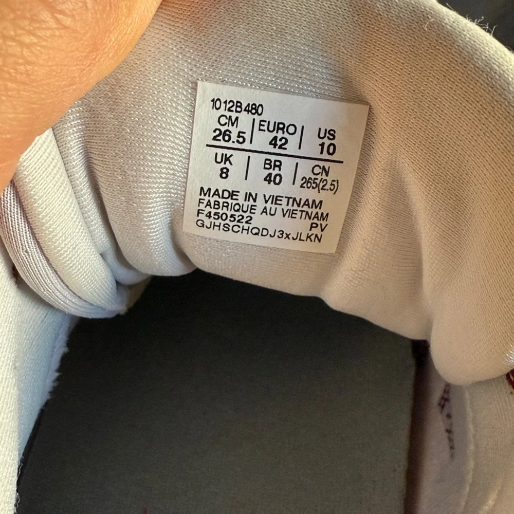 Asics Burgundy Gel Kayano 29 Sneakers Size 10